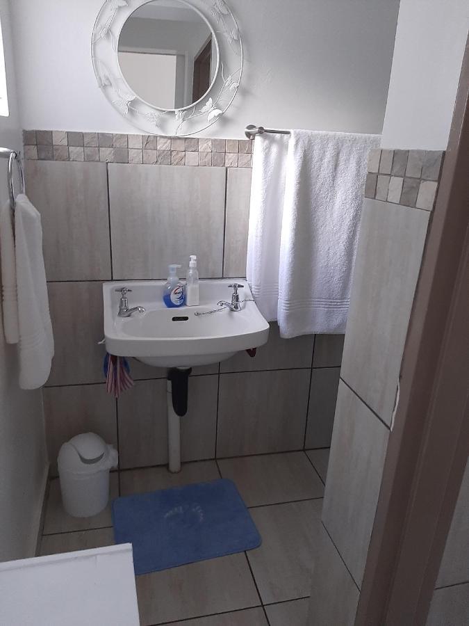 Sleep@161 Benade Drive Apartment Bloemfontein Luaran gambar